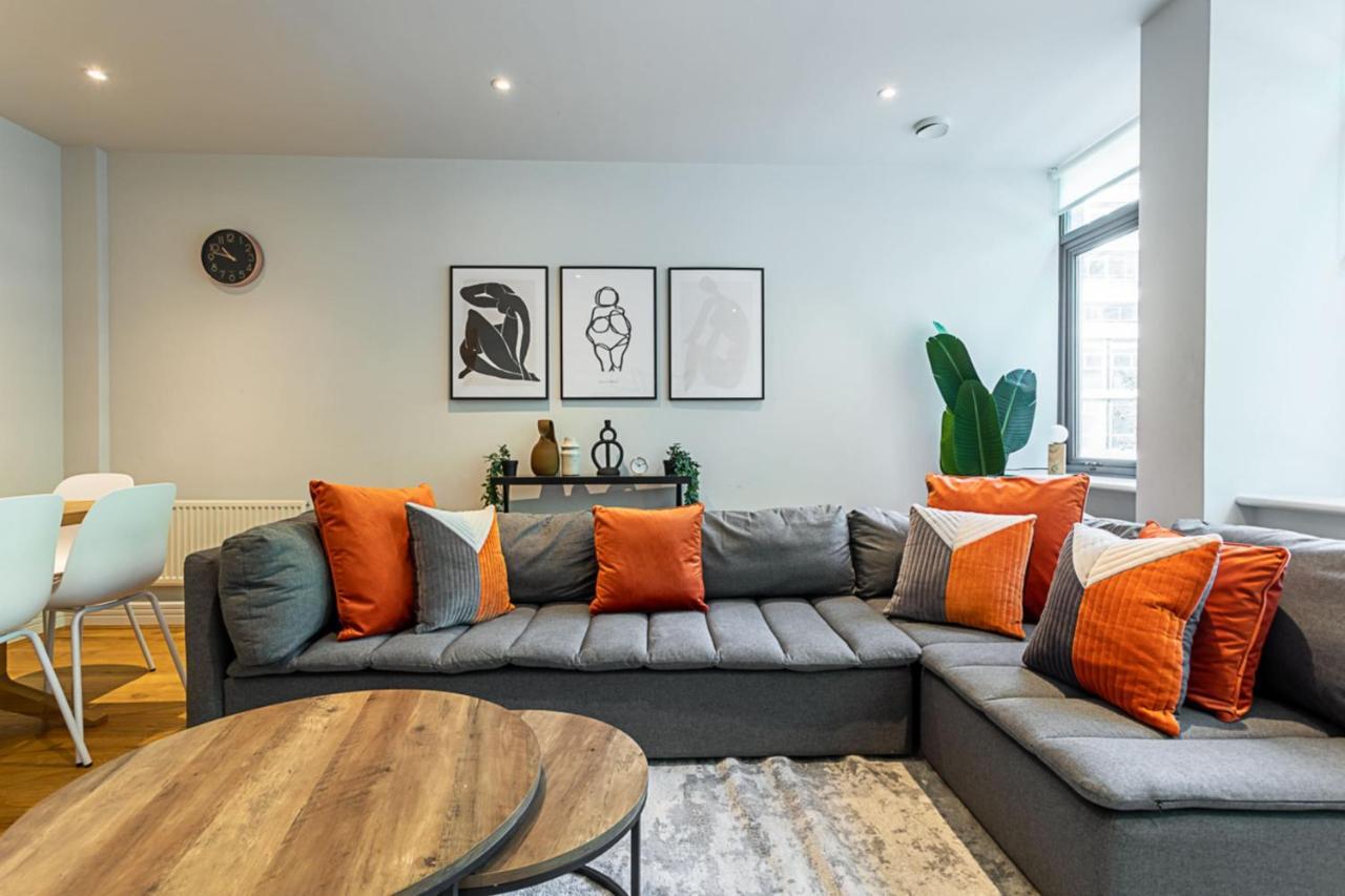 Stunning Modern In The Heart Of Holborn