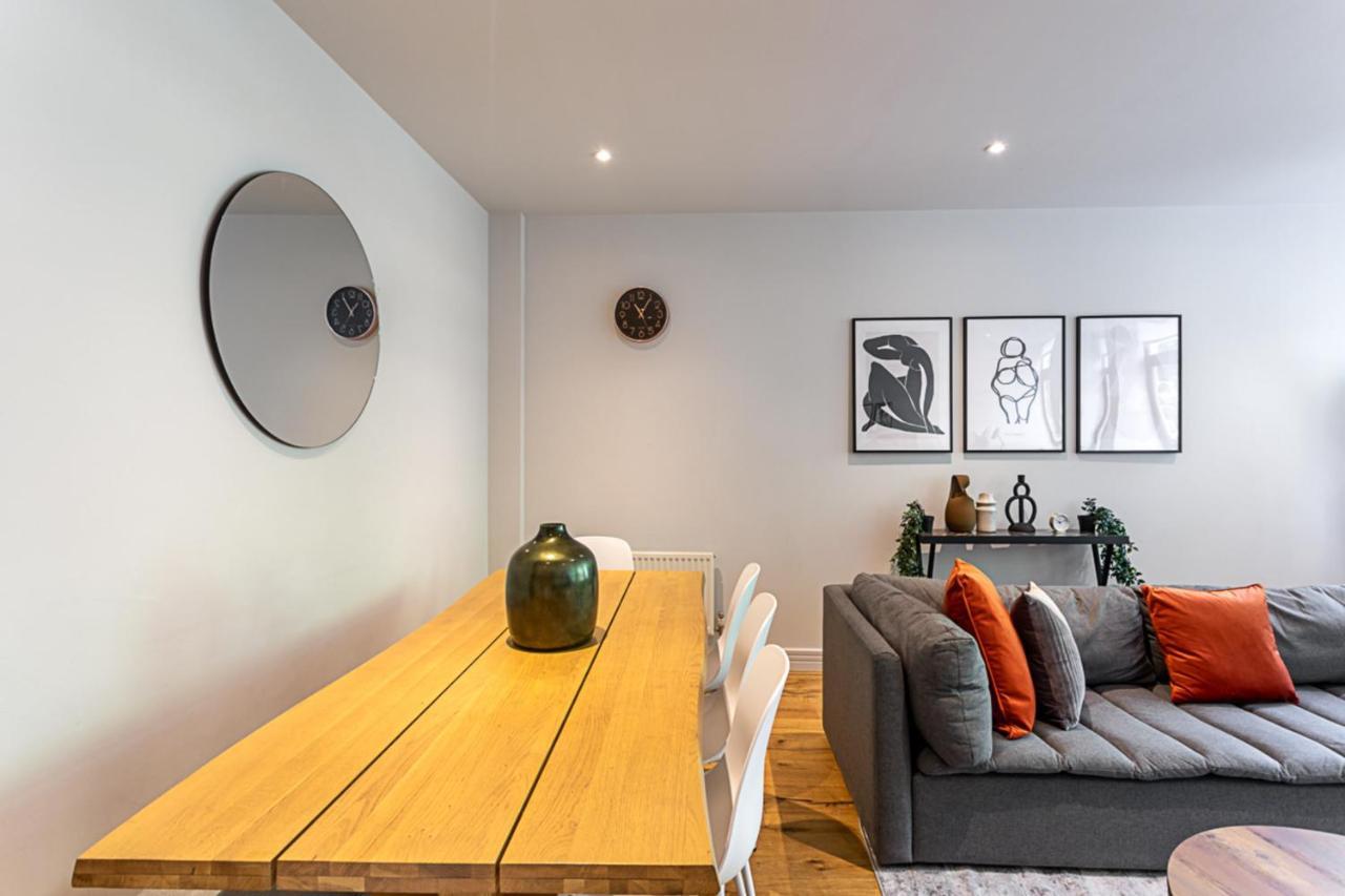 Stunning Modern In The Heart Of Holborn
