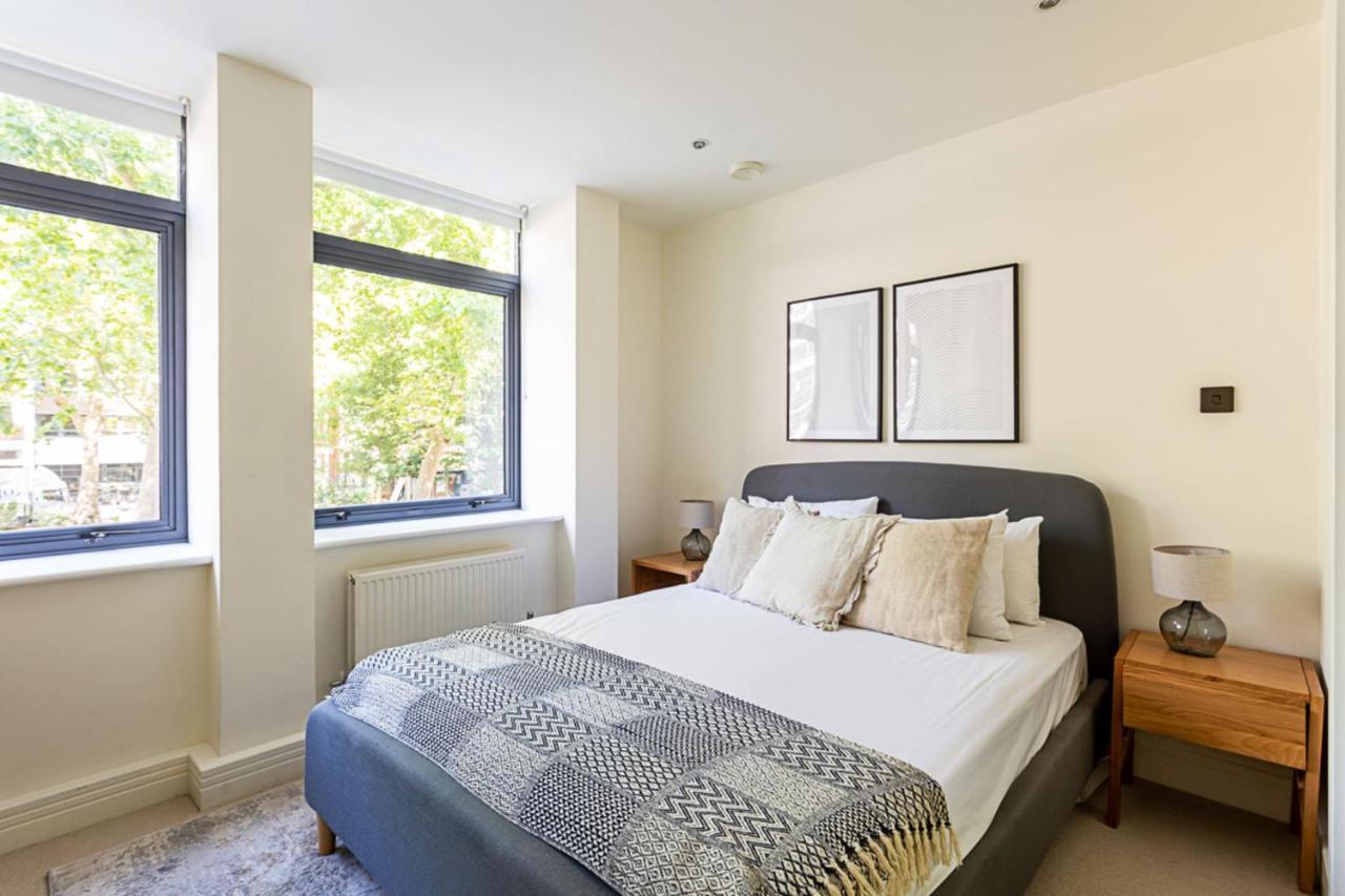 Stunning Modern In The Heart Of Holborn
