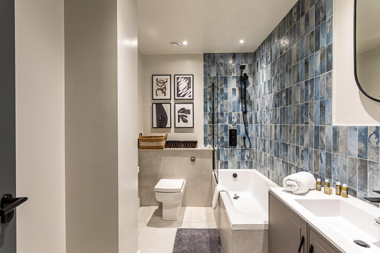 Stunning Modern In The Heart Of Holborn Apartment